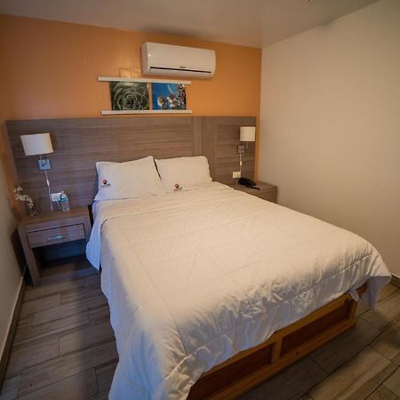 California Comfort & Suites Los Algodones  Екстериор снимка