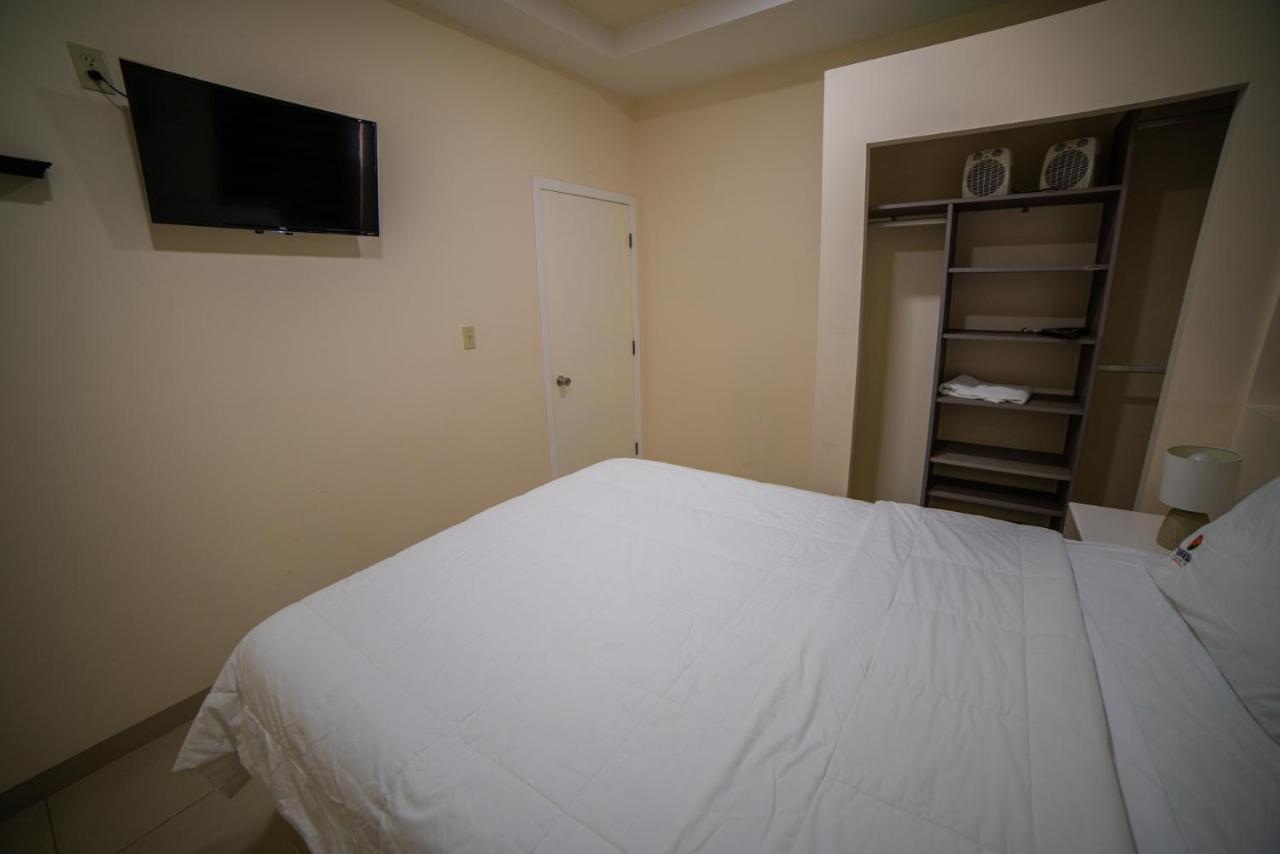 California Comfort & Suites Los Algodones  Екстериор снимка