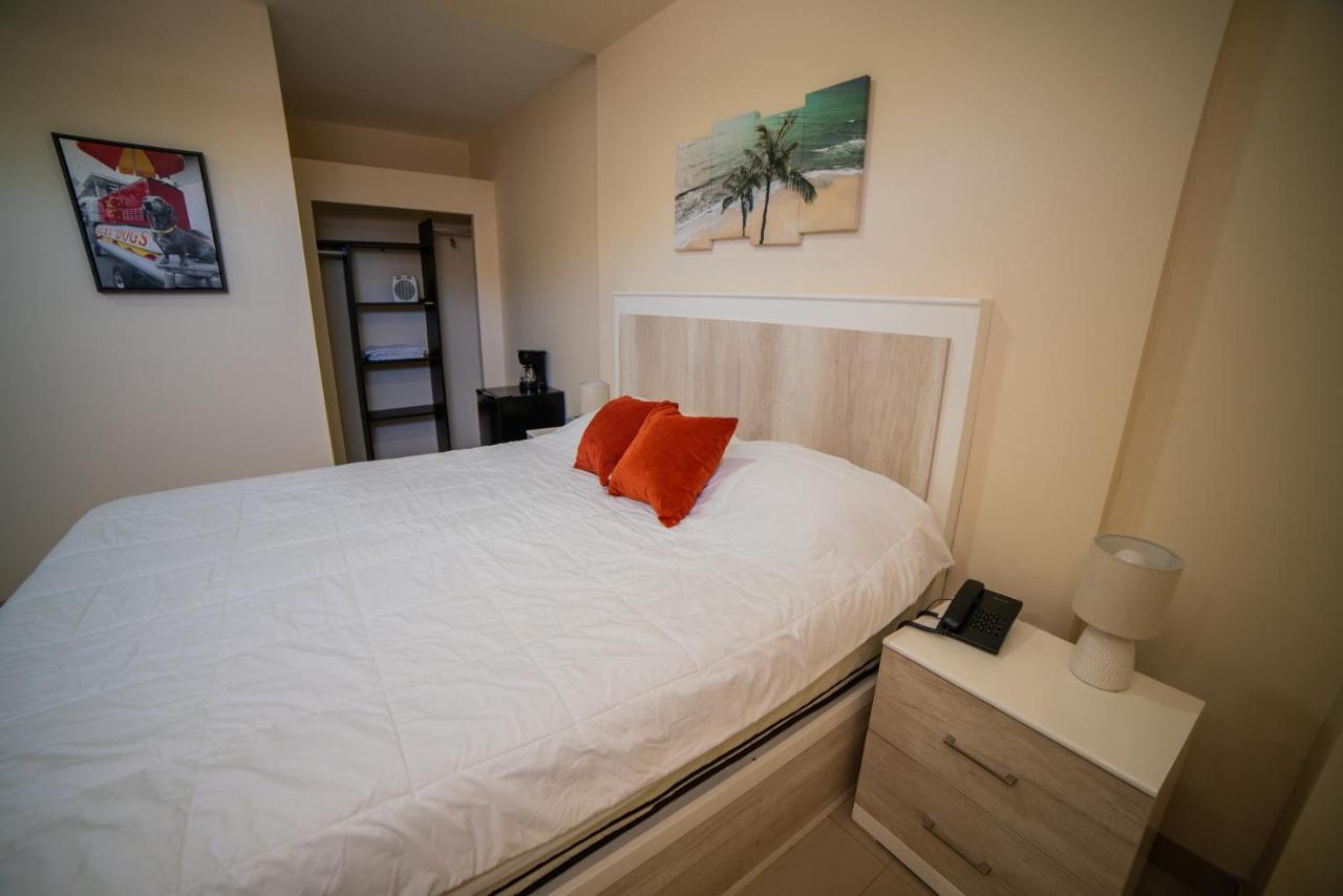 California Comfort & Suites Los Algodones  Екстериор снимка